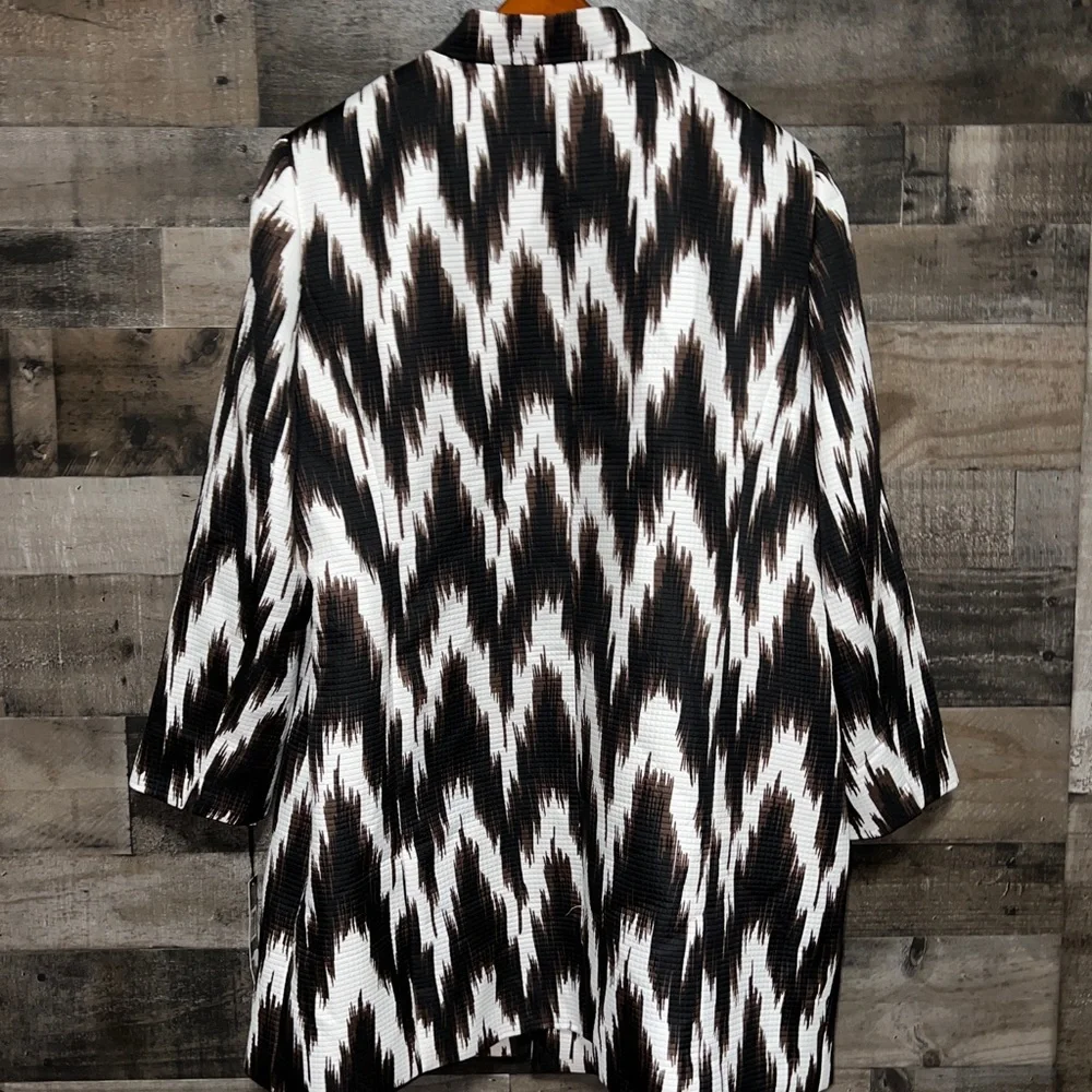 TAHARI New jacket! - Picture 7 of 8